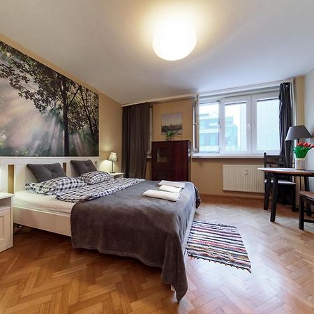 Sliska 10 Apartament ワルシャワ エクステリア 写真