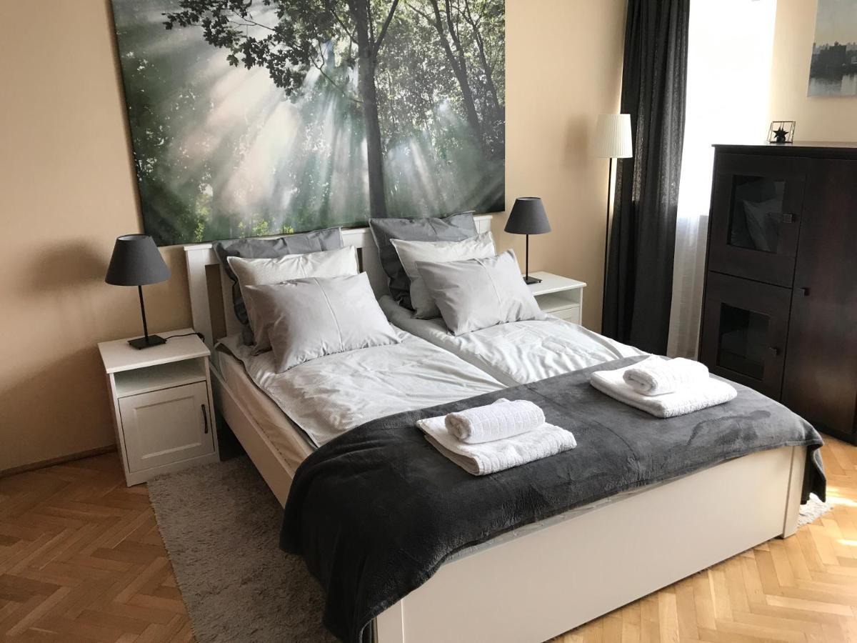 Sliska 10 Apartament ワルシャワ エクステリア 写真